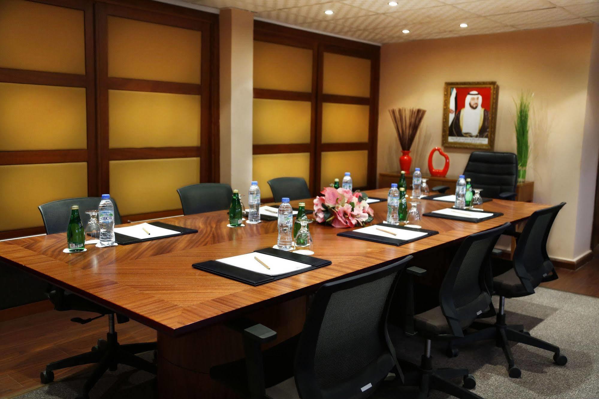 One To One Hotel & Resort Ain Al Faida Al-Ajn Zewnętrze zdjęcie